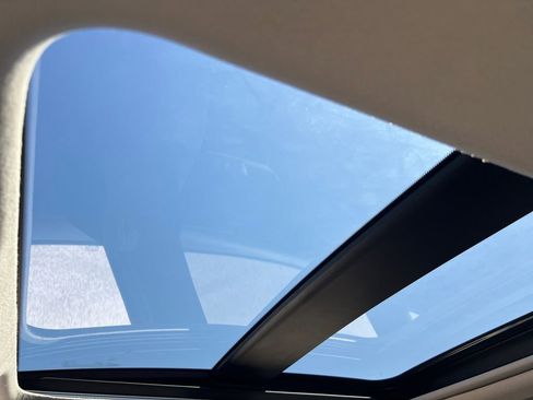 New 2026 Nissan Kicks SV image 7