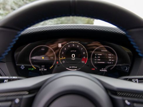 Certified 2026 Porsche 911 GT3 RWD image 37