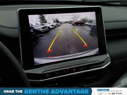 Used 2023 Jeep Compass Trailhawk w/ Trailer Tow Group image 20