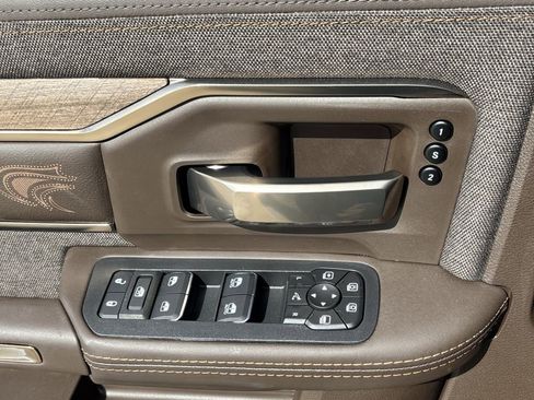 New 2026 RAM 2500 Limited image 29