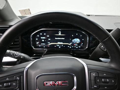 Used 2025 GMC Sierra 1500 SLT AWD/4WD image 16