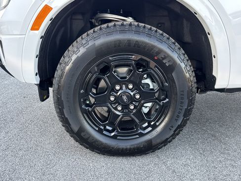 New 2025 Ford Ranger XLT w/ FX4 Off-Road Package image 11