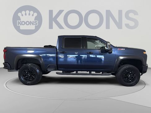Used 2022 Chevrolet Silverado 2500 LTZ w/ LTZ Plus Package AWD/4WD image 8