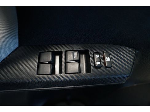 Used 2013 Toyota RAV4 LE image 16