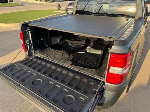 Used 2024 Ford Maverick Lariat image 28