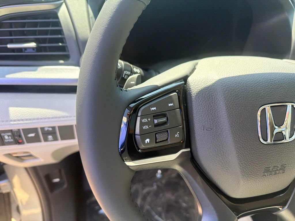 New 2026 Honda Odyssey Touring image 21