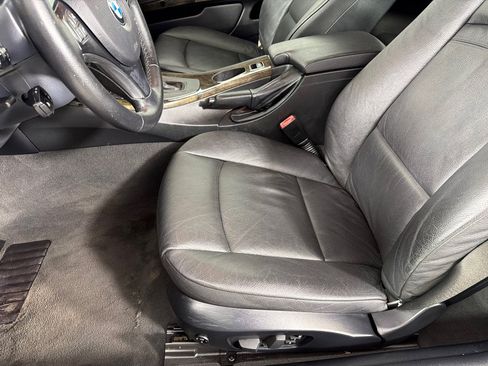 Used 2007 BMW 328i Convertible RWD image 21