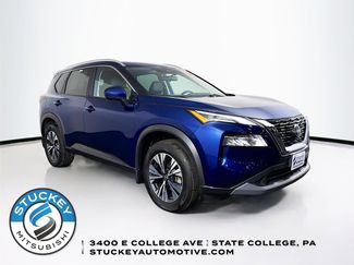 Used 2023 Nissan Rogue SV w/ SV Premium B Package AWD/4WD video 1