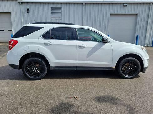 Used 2017 Chevrolet Equinox LT w/ Sport Edition image 26