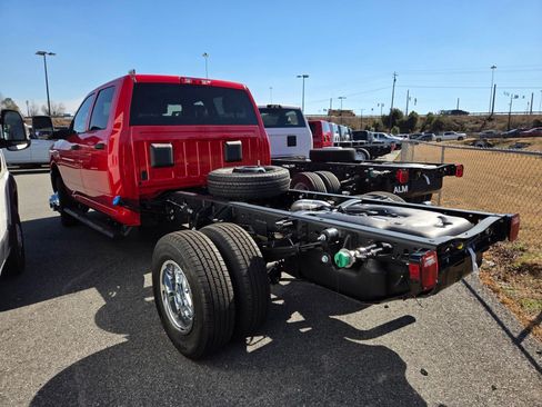 New 2026 RAM 3500 Tradesman image 8