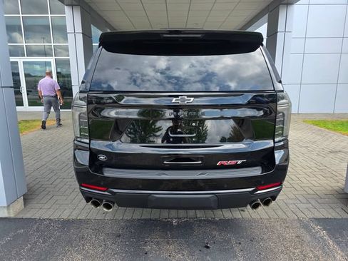 Used 2025 Chevrolet Tahoe RST w/ Comfort Package AWD/4WD image 3