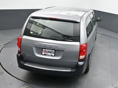 Used 2016 Dodge Grand Caravan American Value Package image 17