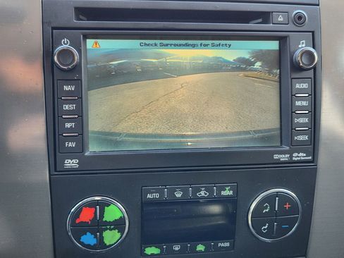 Used 2009 GMC Yukon SLT image 17