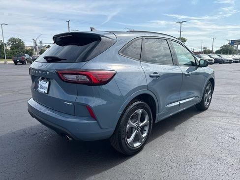 Used 2023 Ford Escape ST-Line w/ Tech Pack #1 AWD/4WD image 7