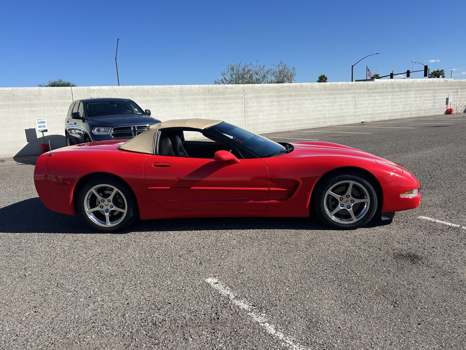 Used 2004 Chevrolet Corvette Convertible w/ Preferred Equipment Group RWD image 6