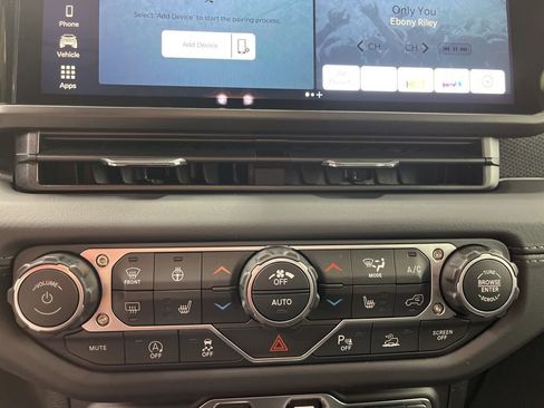 New 2026 Jeep Gladiator Rubicon w/ Safety Group image 15