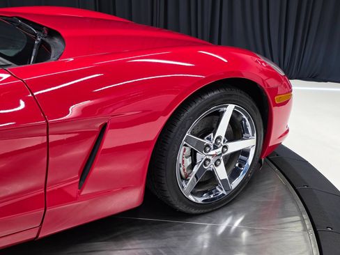 Used 2007 Chevrolet Corvette Convertible w/ Preferred Equipment Group RWD image 41