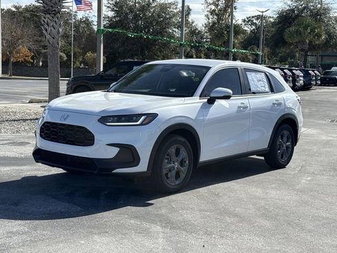 New 2026 Honda HR-V LX image 14