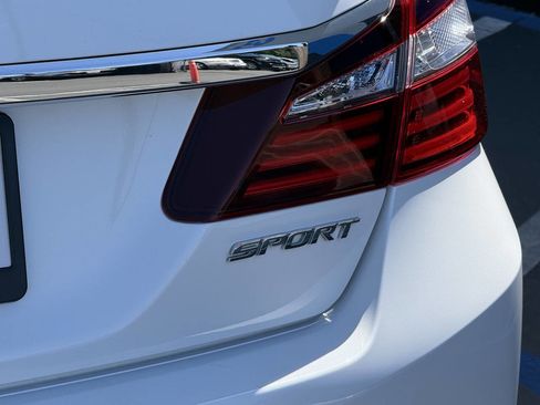 Used 2017 Honda Accord Sport image 23