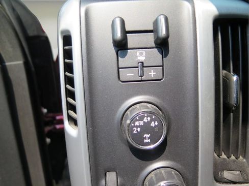 Used 2015 GMC Sierra 1500 SLE w/ SLE Value Package AWD/4WD image 13