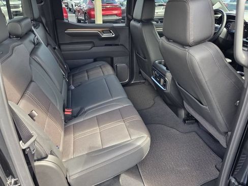 Certified 2026 Chevrolet Silverado 1500 High Country w/ Midnight Edition AWD/4WD image 16