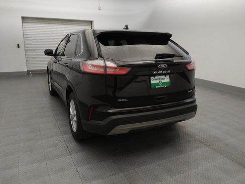 Used 2023 Ford Edge SEL w/ Convenience Package image 6