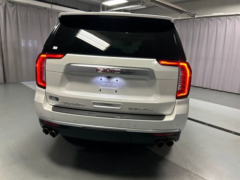 Used 2023 GMC Yukon Denali image 6