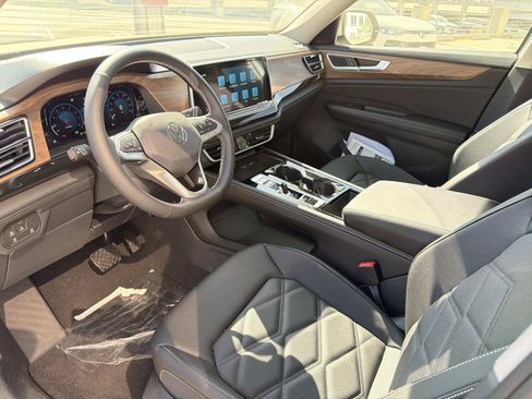 New 2026 Volkswagen Atlas SE AWD/4WD image 14
