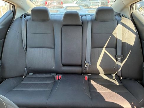 Used 2024 Nissan Altima 2.5 SV FWD image 38