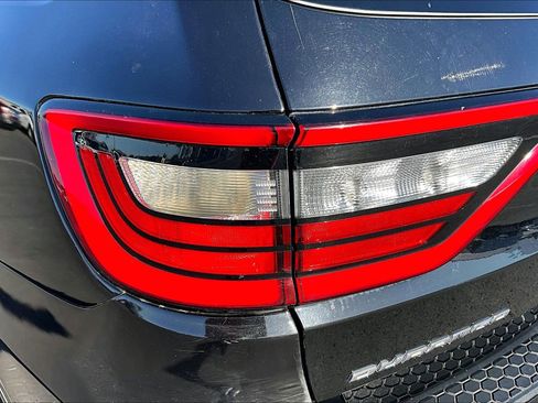 Used 2019 Dodge Durango SXT RWD image 29