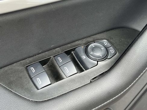 Used 2024 Chevrolet Blazer LT w/ Convenience Package FWD image 14