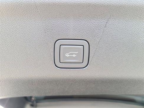 New 2026 Chevrolet Suburban LT w/ Comfort Package image 12