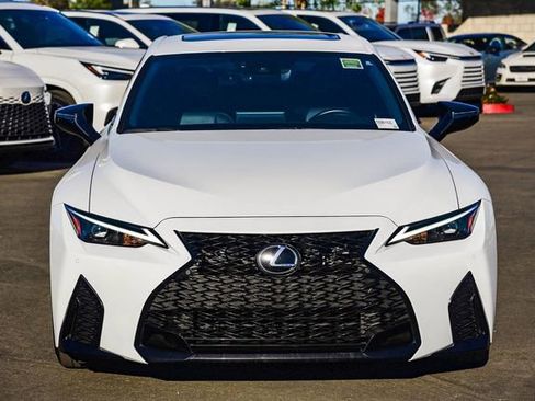 Certified 2025 Lexus IS 350 F Sport image 2