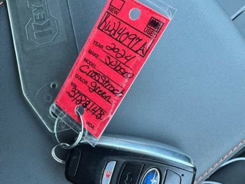 Used 2024 Subaru Crosstrek 2.5i Limited image 33