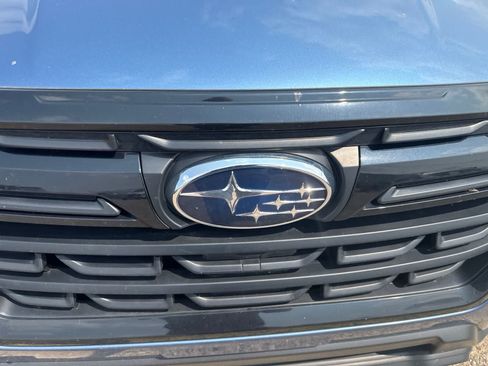 Used 2024 Subaru Forester Premium AWD/4WD image 11