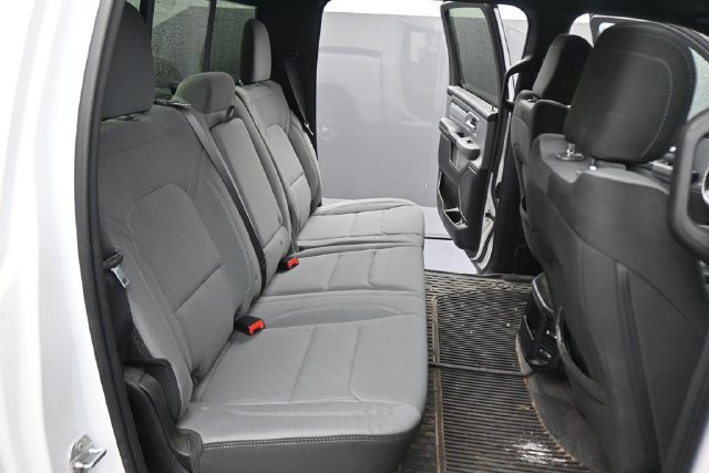 Used 2022 RAM 1500 Big Horn AWD/4WD image 16