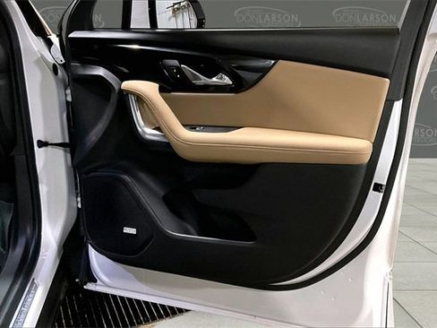 Used 2021 Chevrolet Blazer Premier w/ Driver Confidence II Package image 12