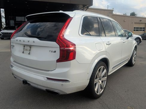 Used 2017 Volvo XC90 T6 Inscription w/ Vision Package image 4