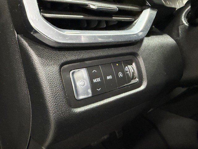 Certified 2026 GMC Acadia Elevation w/ Elevation Premium Package AWD/4WD image 12