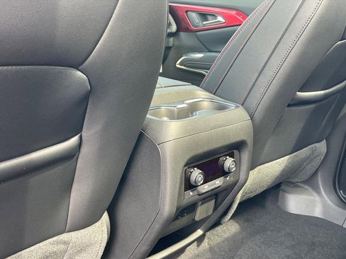 New 2026 Chevrolet Traverse RS FWD image 25