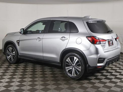 Used 2023 Mitsubishi Outlander Sport ES AWD/4WD image 4