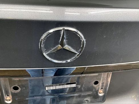 Used 2011 Mercedes-Benz C 300 4MATIC Sedan image 30
