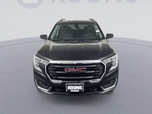 Used 2022 GMC Terrain SLE w/ Driver Convenience Package image 11