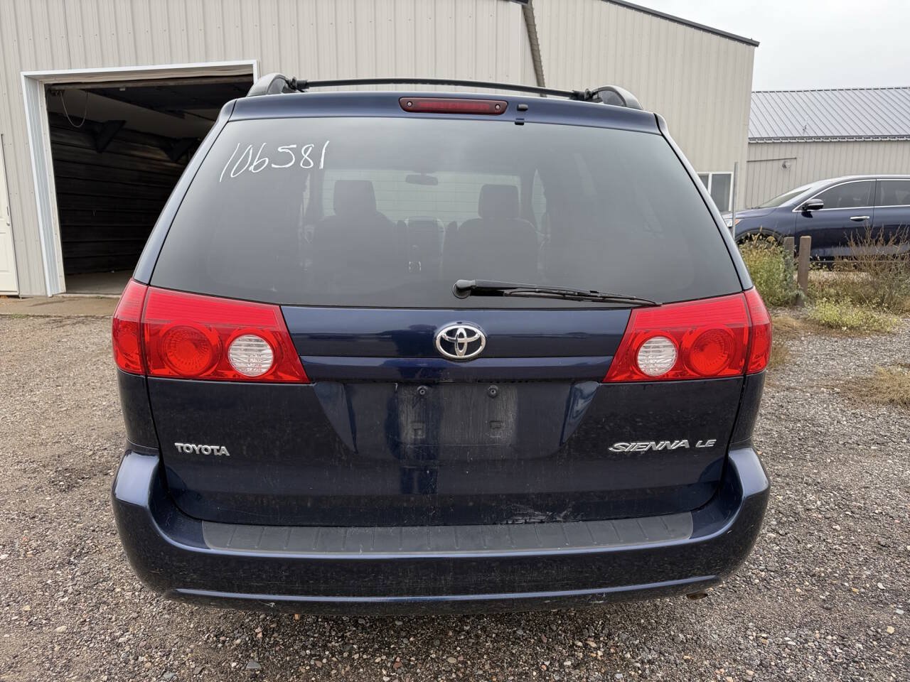 Used 2006 Toyota Sienna LE w/ LE Pkg 4 FWD image 4