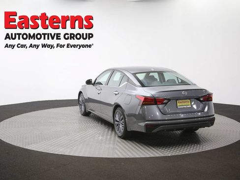 Used 2023 Nissan Altima 2.5 SV FWD image 65