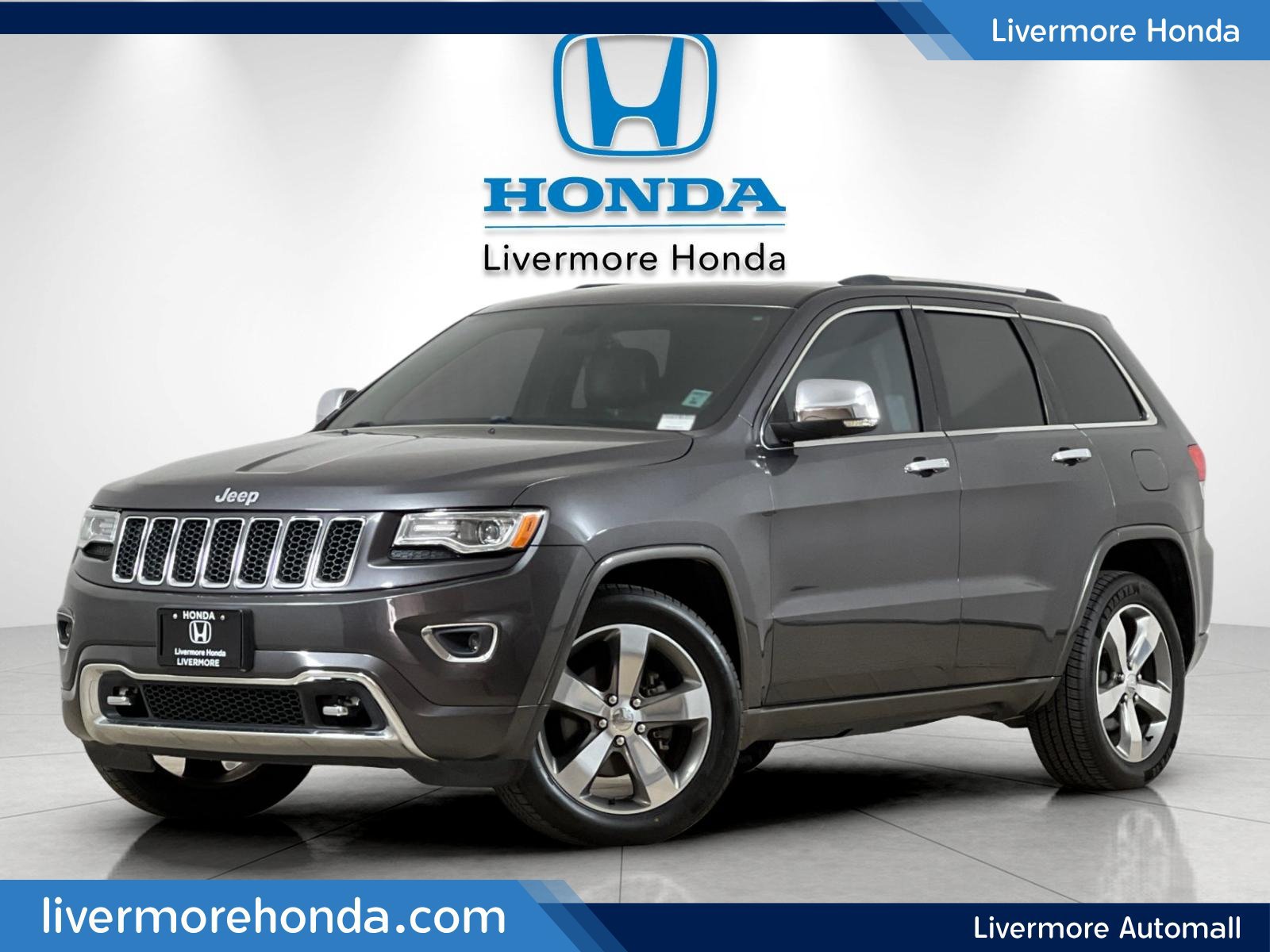 Used 2015 Jeep Grand Cherokee Overland RWD image 1