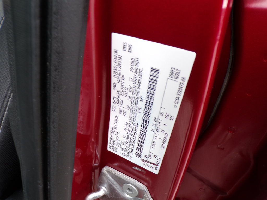 Used 2018 Ford Escape SE w/ SE Sync 3 Package AWD/4WD image 37