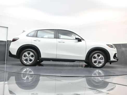 Used 2024 Honda HR-V LX image 21