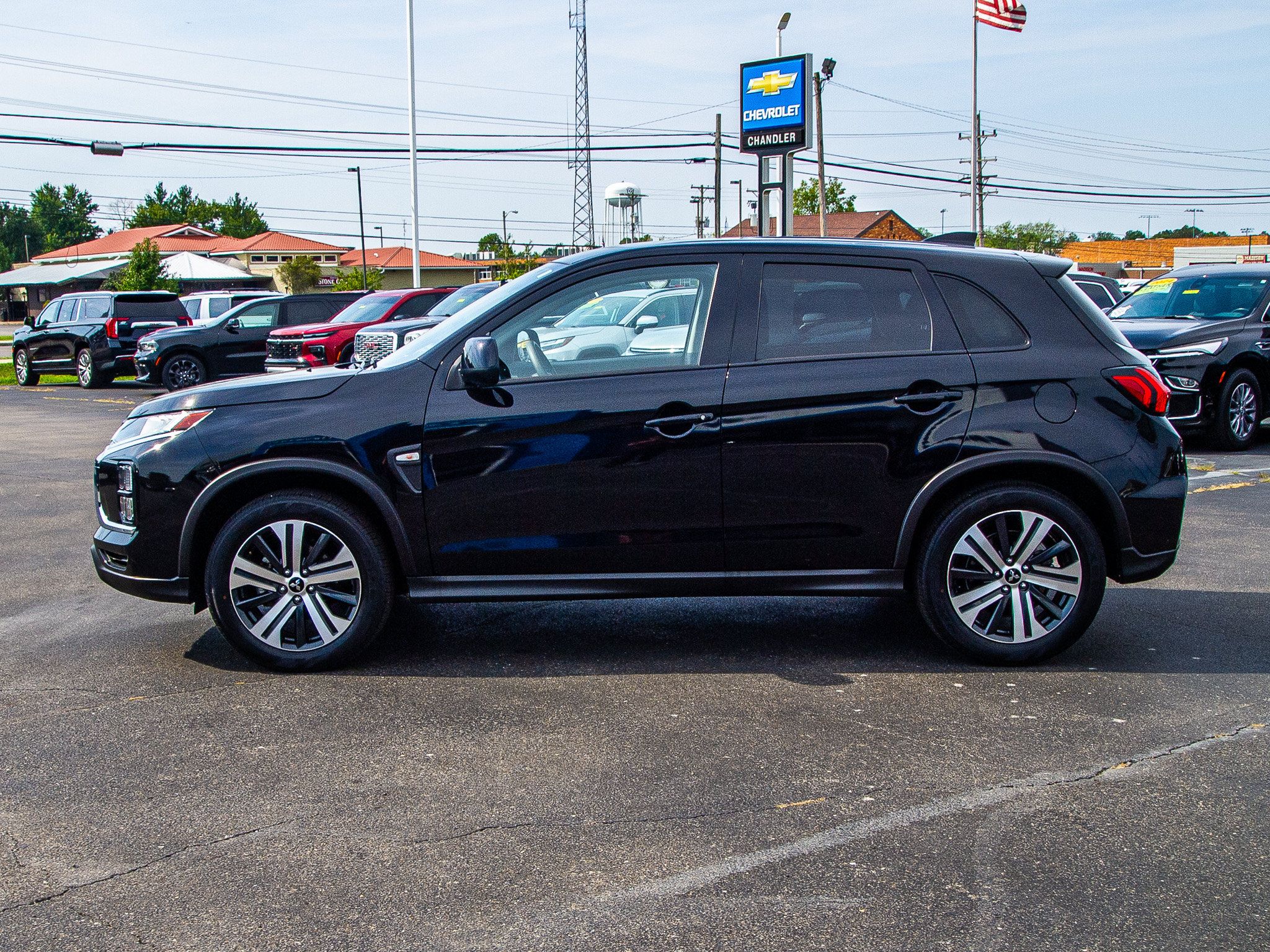 Used 2025 Mitsubishi Outlander Sport ES AWD/4WD image 4