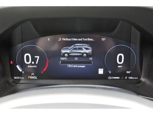 Certified 2025 Ford Explorer Active w/ Active Comfort Package image 16